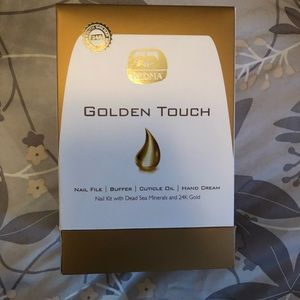 Golden Touch Nail Kit